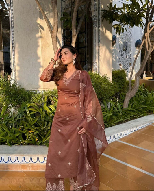 women coffee etnic motifs printed kurti set