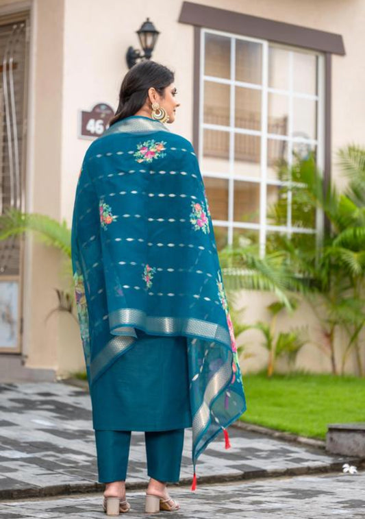 Women's Teal Rayon Slub Embroidered Straight Kurta Pant with Dupatta