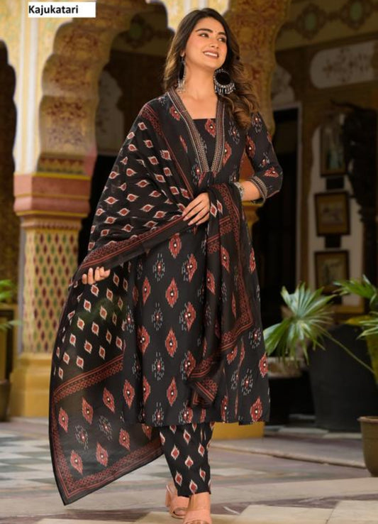 Women Printed Anarkali Kurta and Pant Set With Dupatta