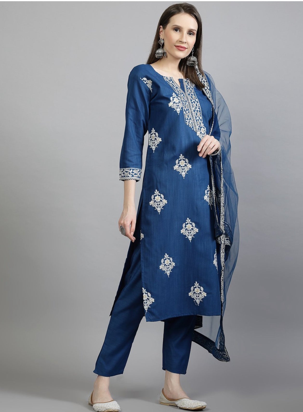 Alluring Women Dupatta Sets