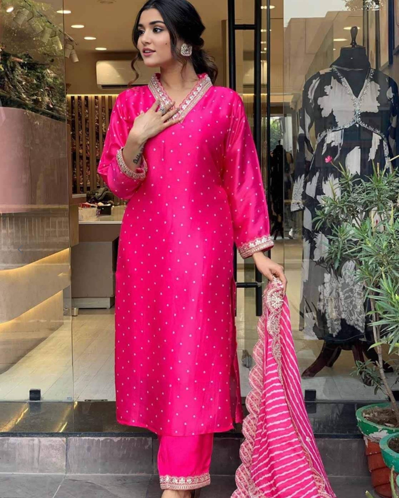 Trendy Kurti Pant Set With Lehriya Dupatta