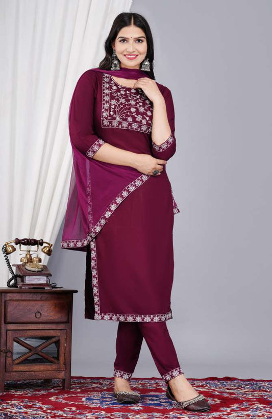 Women Fully Ebriodered kurta set